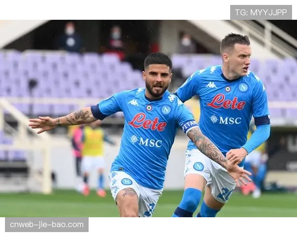 商业分析:那不勒斯开放风格吸引赞助,球衣广告收入增幅意甲第一 商业分析:那不勒斯开放风格吸引赞助,球衣广告收入增幅意甲第一