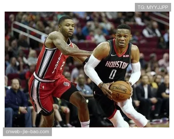 媒体圆桌:高位压迫数据亮眼,但随之增加的体能消耗与伤病风险如何平衡? 媒体圆桌:高位压迫数据亮眼,但随之增加的体能消耗与伤病风险如何平衡?