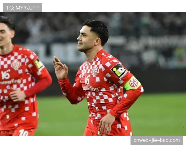 实时统计:半场结束,美因茨已在对方禁区前沿完成7次成功抢断 实时统计:半场结束,美因茨已在对方禁区前沿完成7次成功抢断